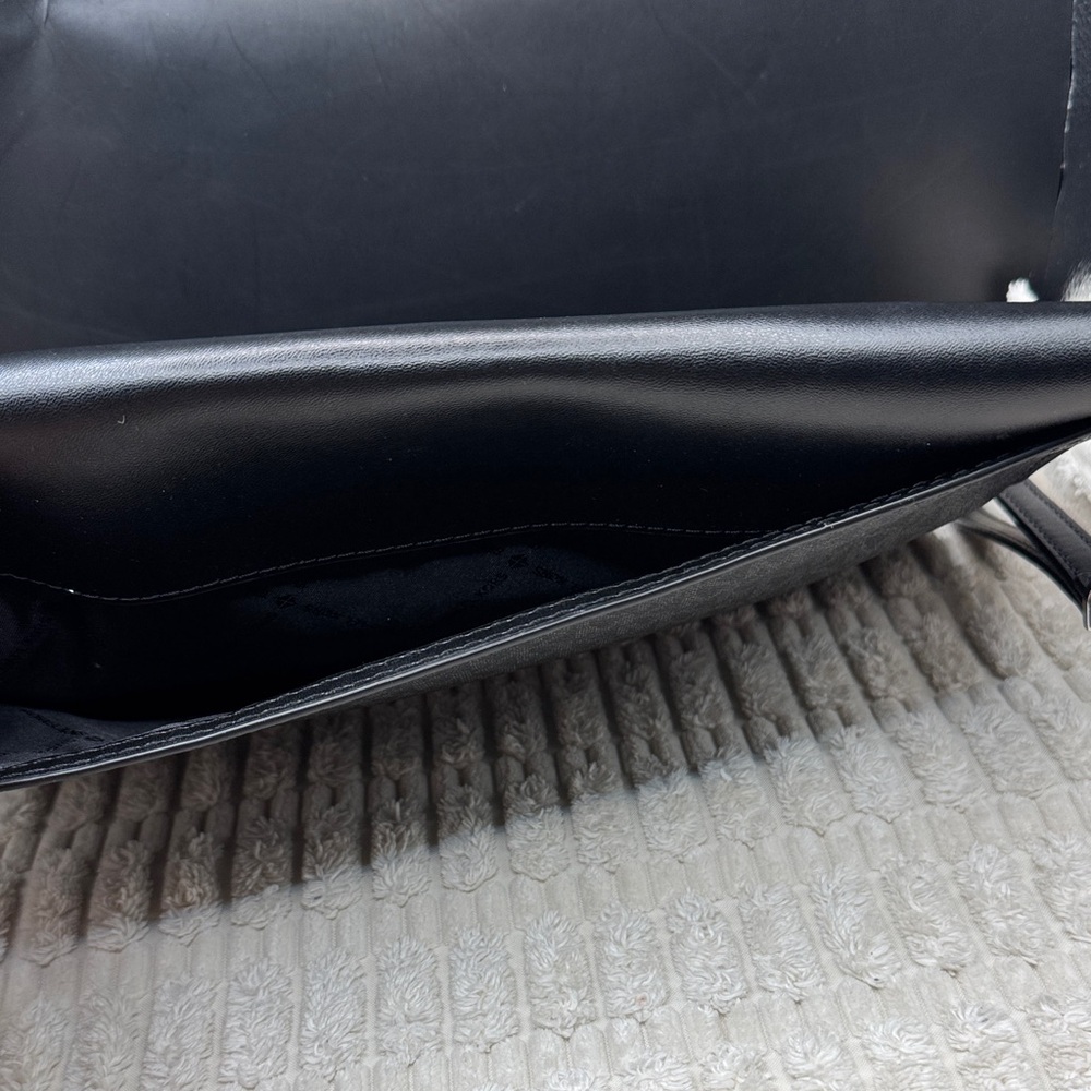 Michael Kors Wristlet Clutch - Picture 4 of 6